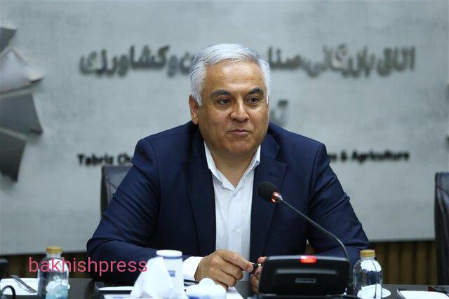 ۳ نرخی بودن قیمت آرد، بستر قاچاق و فساد را فراهم کرده است
